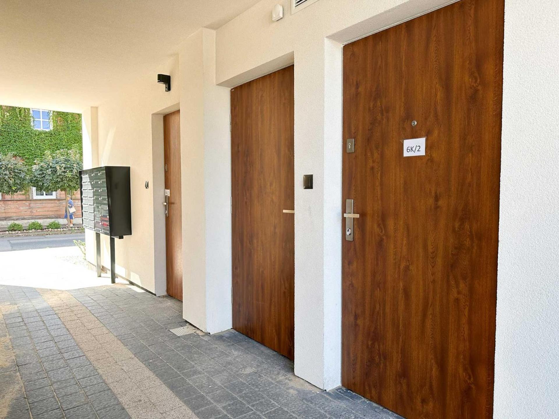 Dmk Oak Studio Near Warsaw-Modlin Airport Nowy Dwor Mazowiecki Exterior photo
